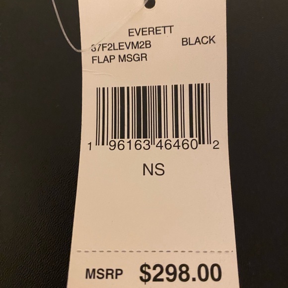 MK flap messenger crossbody - Picture 9 of 10